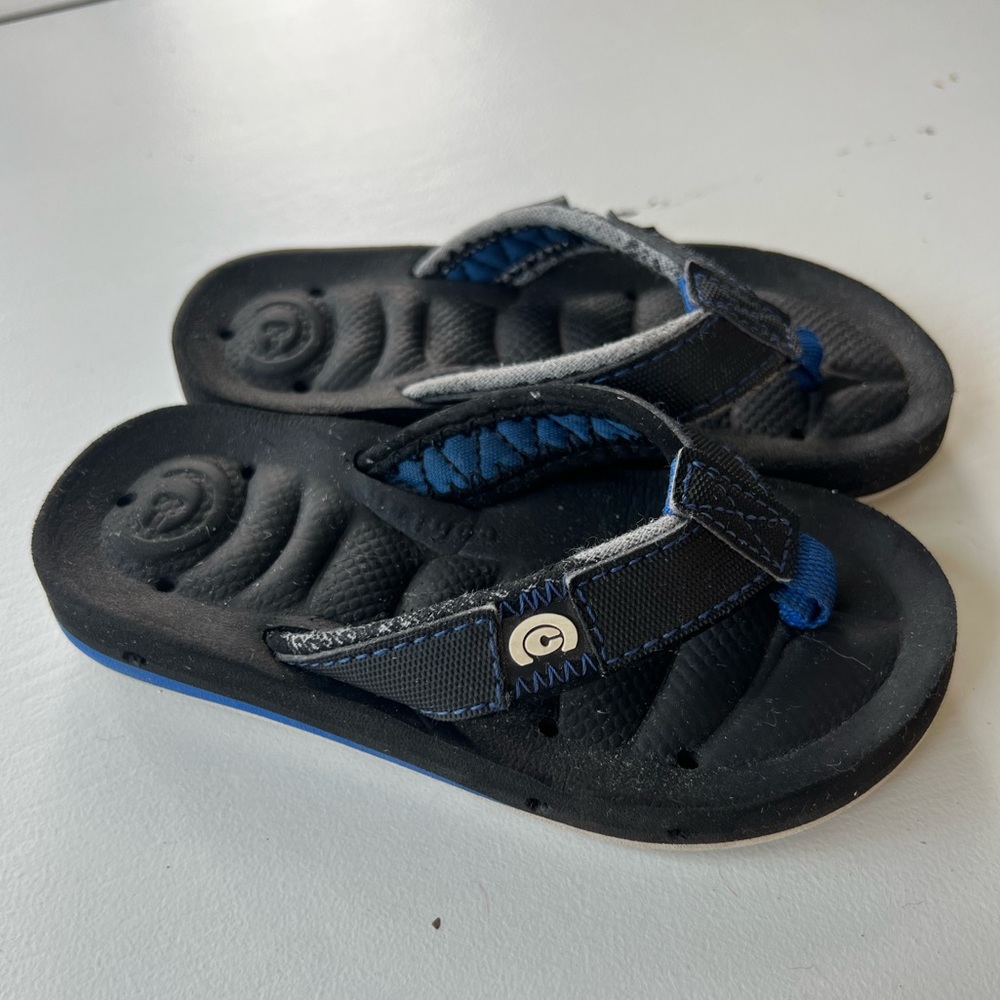 Cobian kids slip flop size 11.5